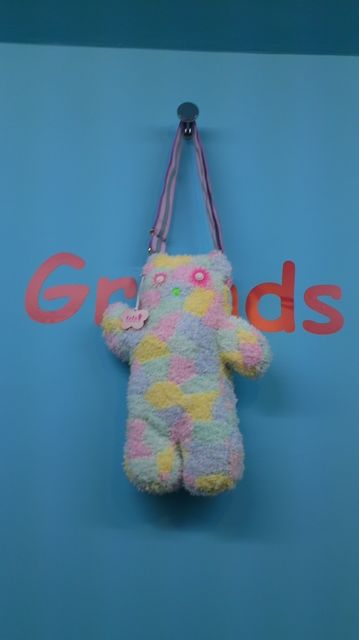 1188460_1089936461_62large