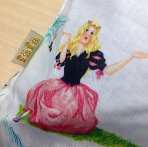 10374381_575714772547283_1228424554_n