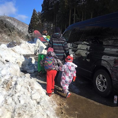 12715214_927840657334691_1652379592230686445_n