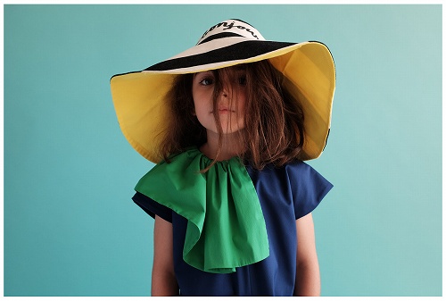 AMALIA-BLUE-LIFESTYLE-1