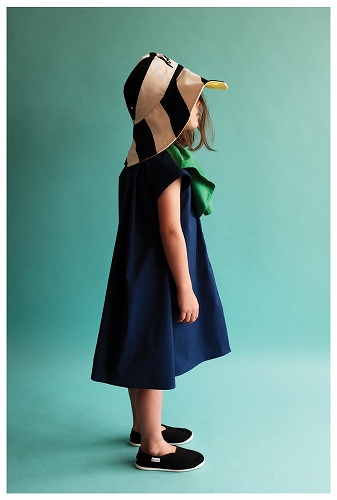 AMALIA-BLUE-LIFESTYLE-2