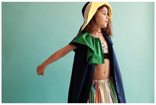 LEONOR-STRIPES-LIFESTYLE-1