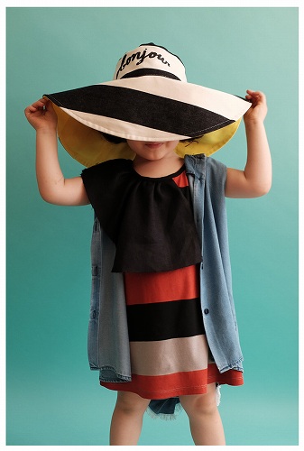 VITORIA-CLR-STRIPES-LIFESTYLE-1